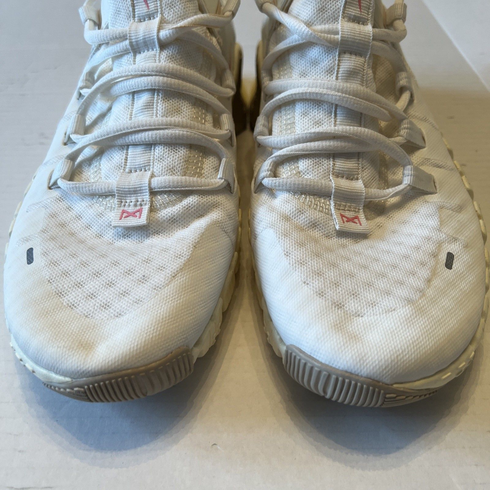 Nike Sz 10 Free Metcon 5 'Sail Sanddrift Coconut Milk' Dv3950-100 Women's